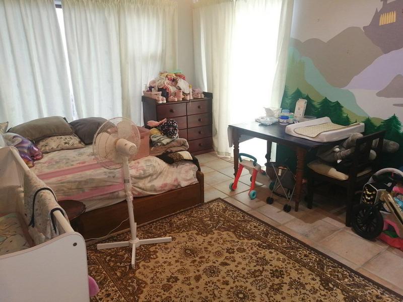 5 Bedroom Property for Sale in Outeniqua Strand Western Cape